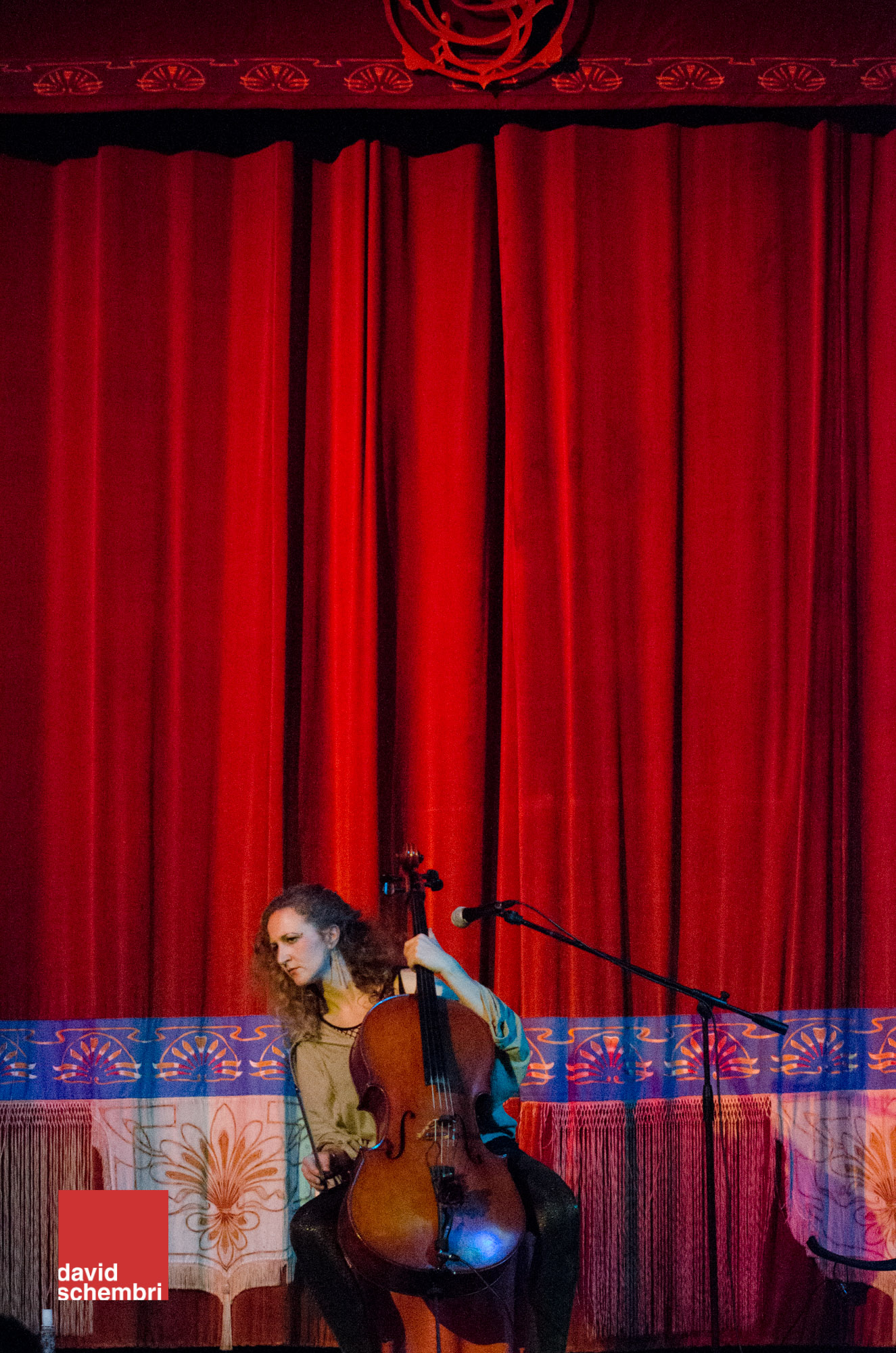 Anna-Helena McLean performing Titania